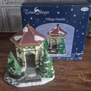 Vintage Trim Shoppe Village Gazebo Christmas Village Piece
